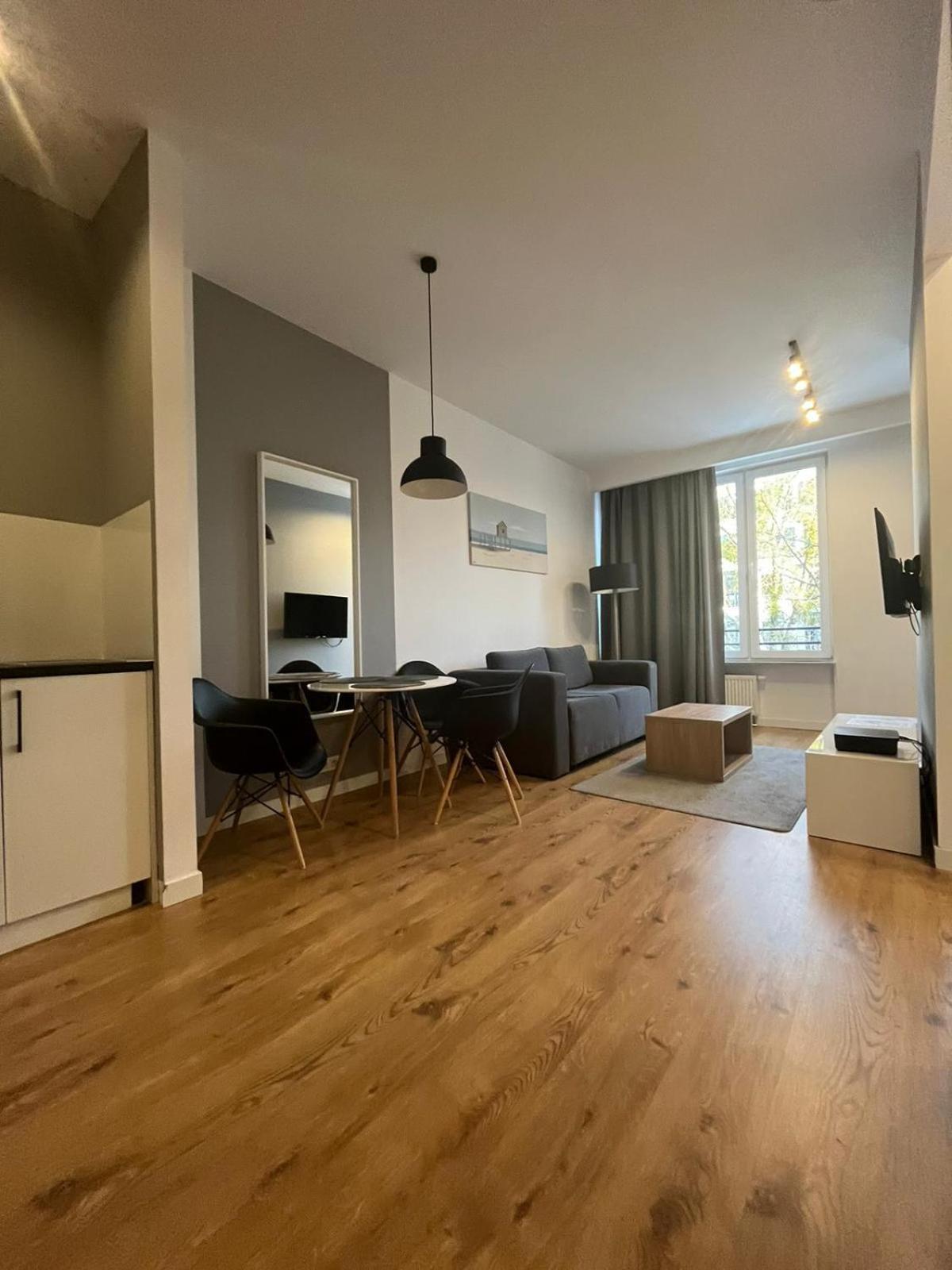 Apartment Lubmarex1 Slawinska 508 Warsaw