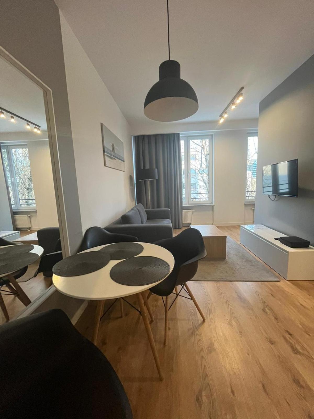 Lubmarex1 Slawinska 508 *